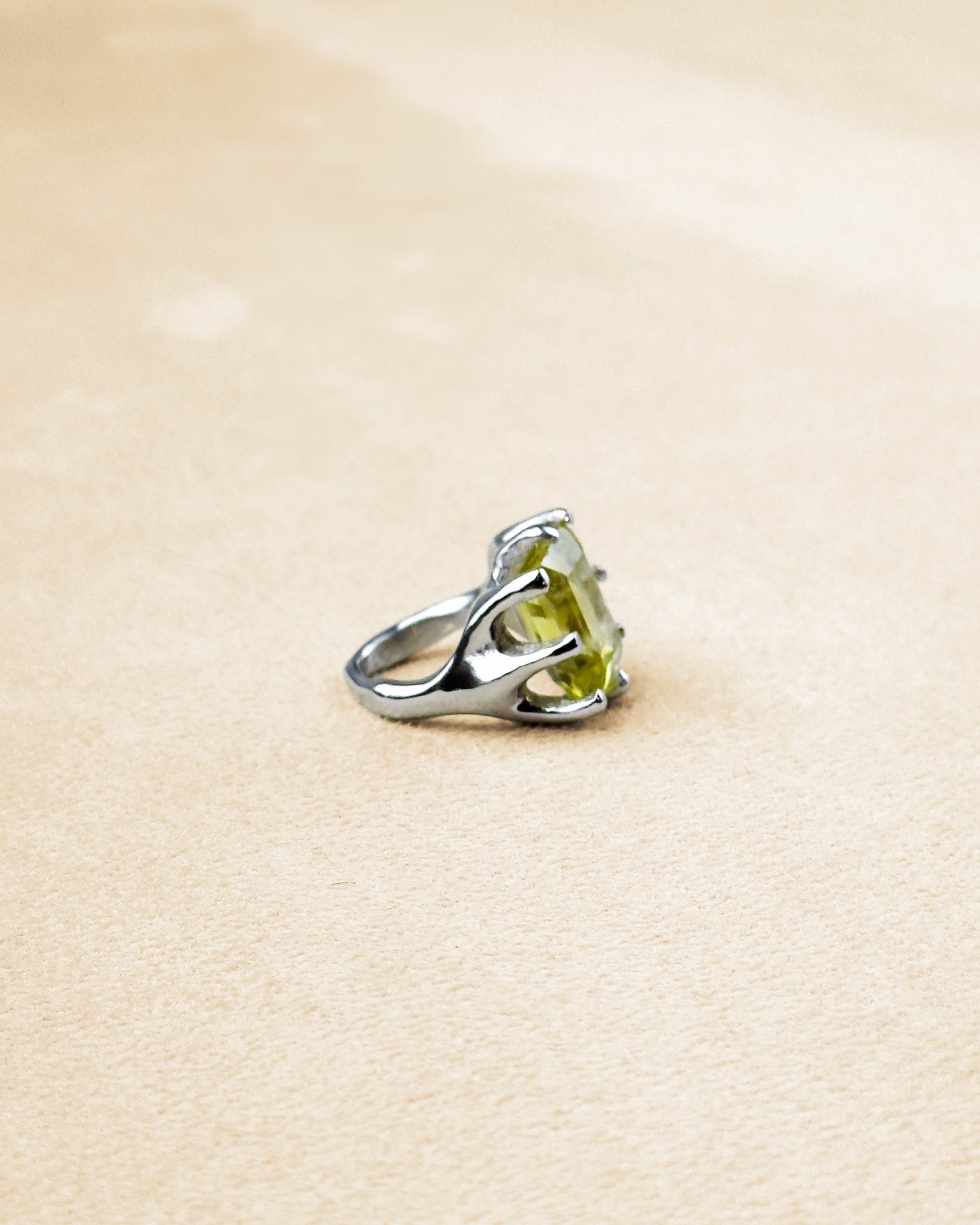 8 Prong Ring — Lemon Citrine