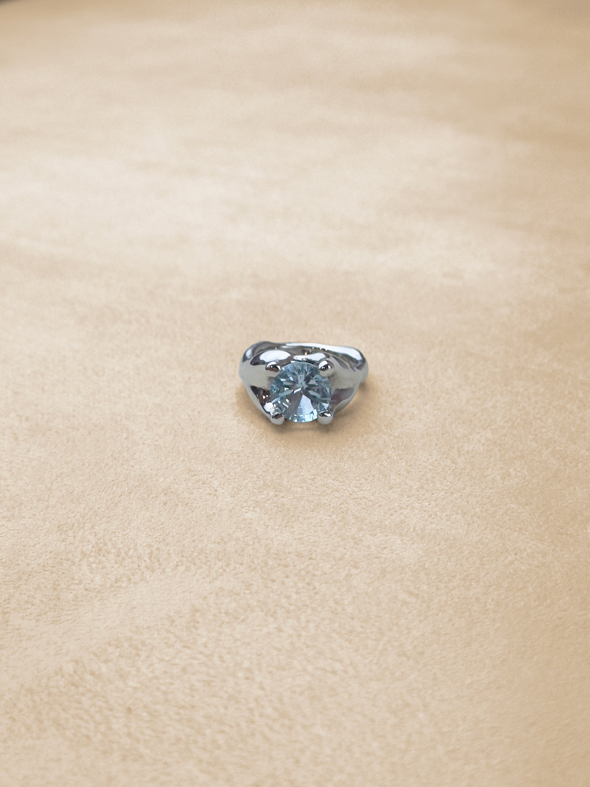 Odd Ring #1 – Sky Topaz – Rhodium Plated