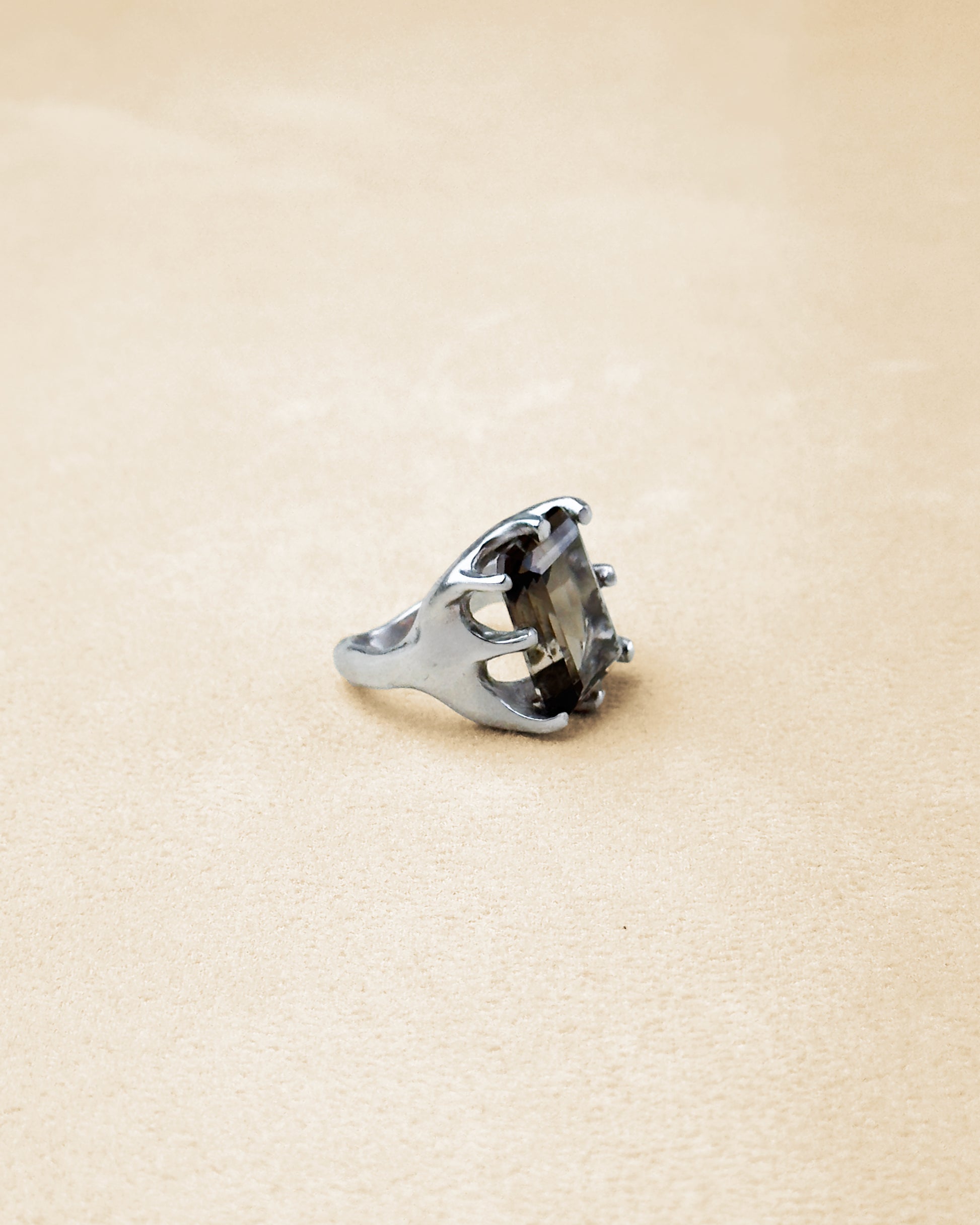 8 Prong Ring — Smokey Quartz