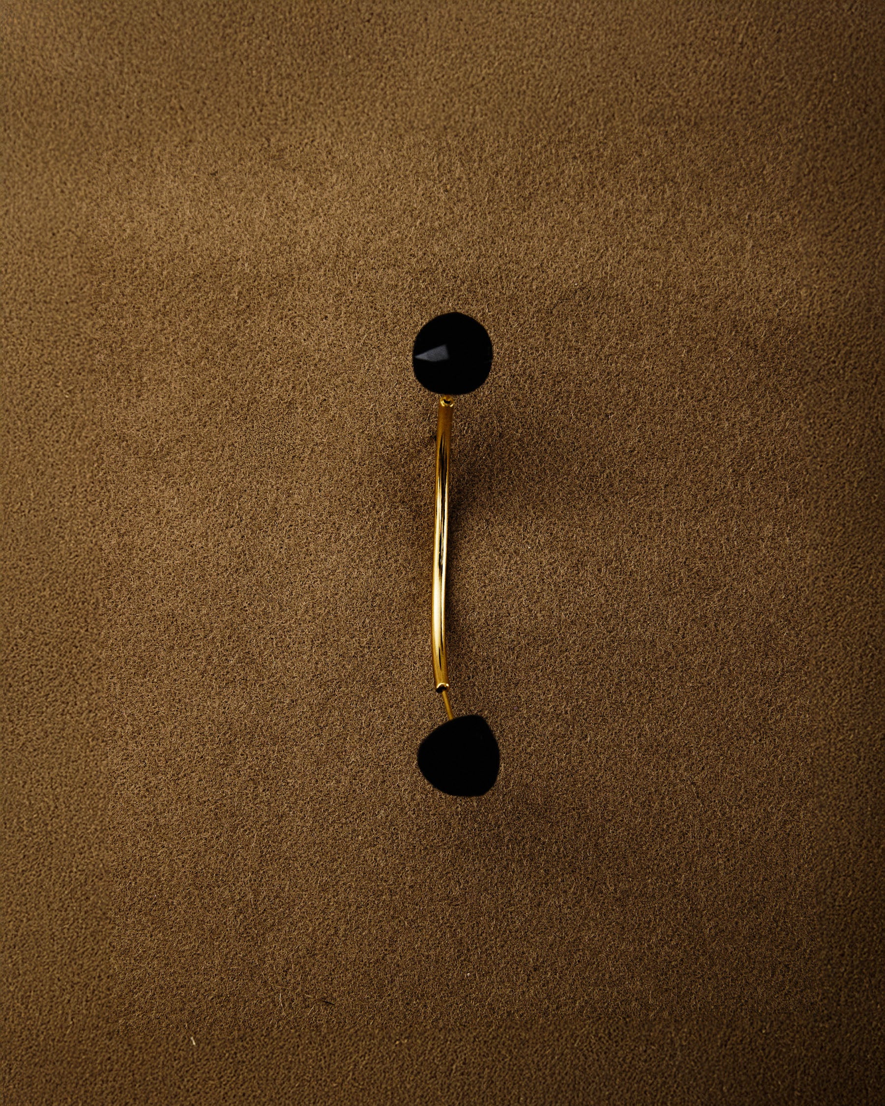 Antenna Earring — Onyx