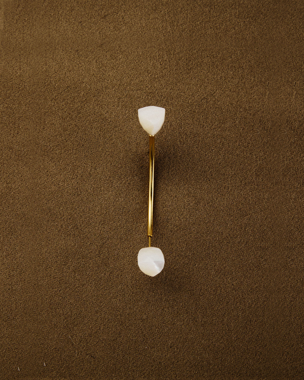 Antenna Earring — White Pearl