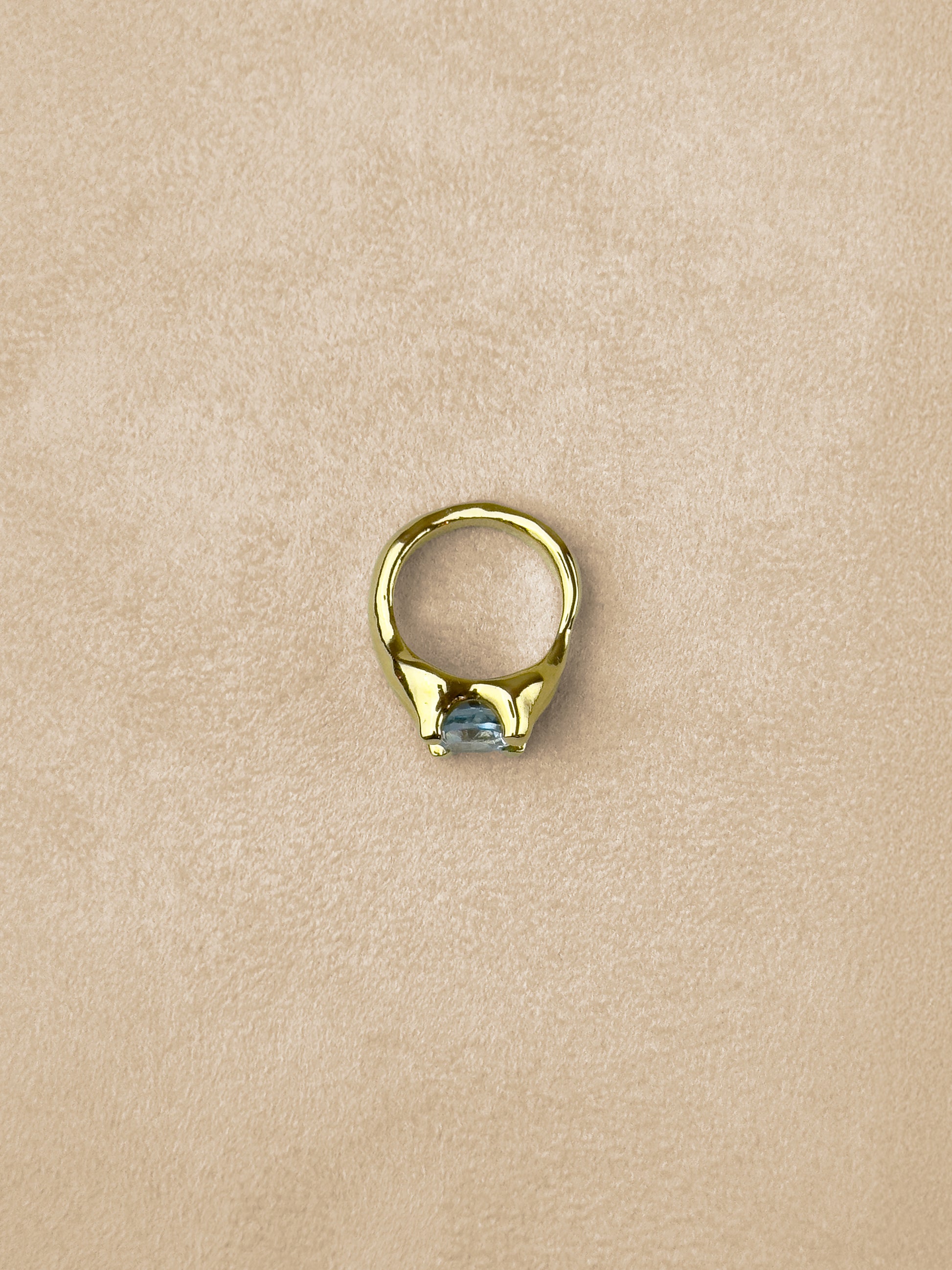 Odd Ring #1 – Sky Topaz – 18K Gold Plated