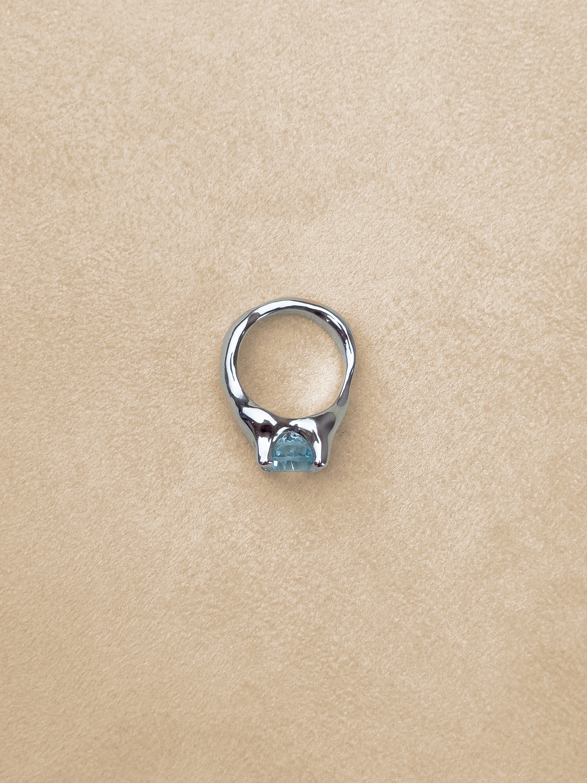 Odd Ring #1 – Sky Topaz – Rhodium Plated